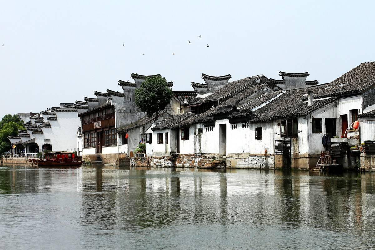 中交地产：预计2023年度净利润亏损17亿元，同比由盈转亏
